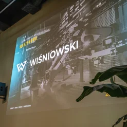 dane-ktore-napedzaja-efektywnosc---case-study-wisniowski-podczas-konferencji-maszynowej-2025